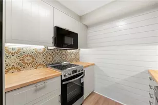 475 Mount Vernon Hwy NE, Atlanta, GA 30328 - Photo 6