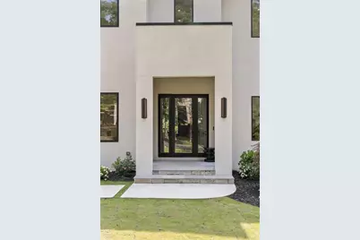 3293 Lenox Place NE, Atlanta, GA 30324 - Photo 4