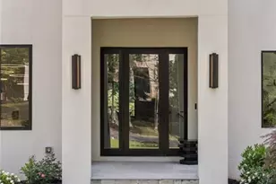 3293 Lenox Pl NE, Atlanta, GA 30324 - Photo 4