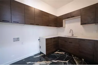 3293 Lenox Place NE, Atlanta, GA 30324 - Photo 32