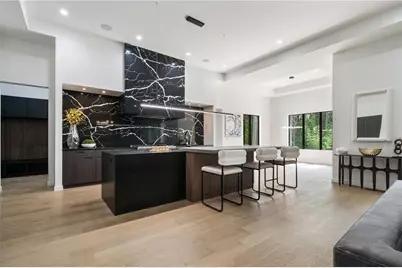 3293 Lenox Place NE, Atlanta, GA 30324 - Photo 10