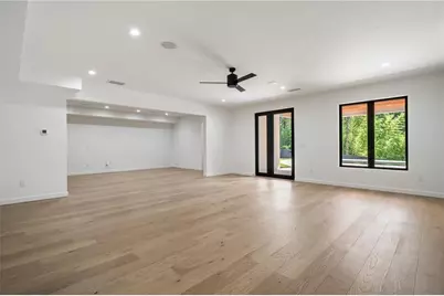 3293 Lenox Place NE, Atlanta, GA 30324 - Photo 38