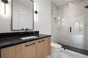 3293 Lenox Pl NE, Atlanta, GA 30324 - Photo 36