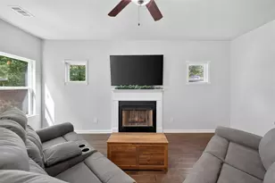 161 Meadow Lake Dr, Commerce, GA 30530 - Photo 4