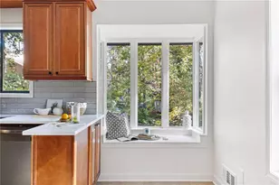 3292 Holly Mill Ct, Marietta, GA 30062 - Photo 8