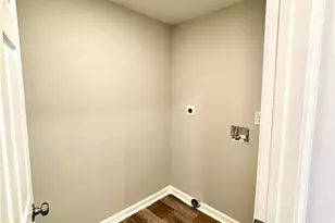 2571 Elliott St NW, Atlanta, GA 30318 - Photo 16