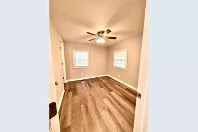 2571 Elliott Street NW, Atlanta, GA 30318 - Photo 18