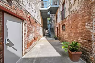 330 Peters St SW, Atlanta, GA 30313 - Photo 2