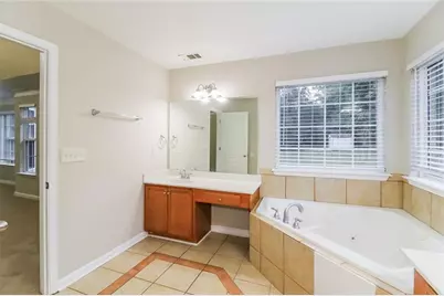 4282 Donna Way, Lithonia, GA 30038 - Photo 14