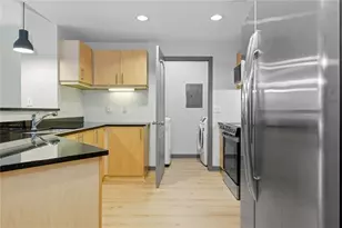 390 17th St NW, Atlanta, GA 30363 - Photo 10