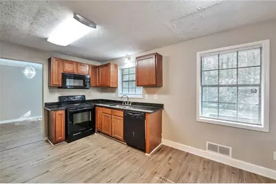 1501 Pineview Terrace, Ellenwood, GA 30294 - Photo 8