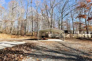 6225 Lollis Creek Rd, Flowery Branch, GA 30542 - Photo 6