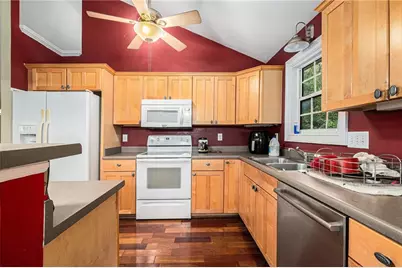 192 Lakeover Circle, Athens, GA 30607 - Photo 10