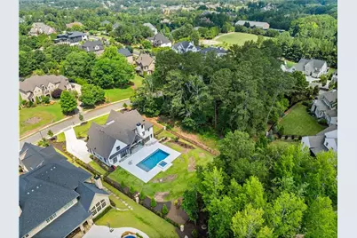 5011 Kings Close, Alpharetta, GA 30004 - Photo 2