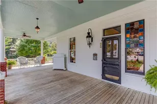 74 White St, Hoschton, GA 30548 - Photo 8