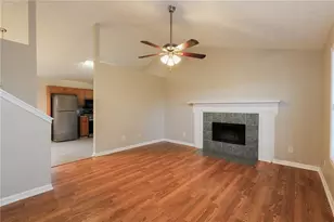 4685 Turning Leaf Dr, Gillsville, GA 30443 - Photo 2