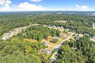 1557 Shadowstone Cir, Winder, GA 30680 - Photo 50