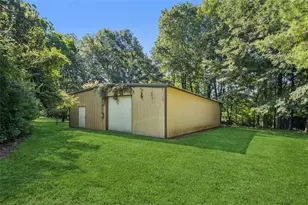 13890 Cowart Rd, Alpharetta, GA 30004 - Photo 14