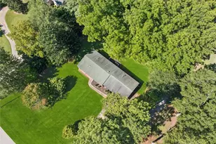 13890 Cowart Rd, Alpharetta, GA 30004 - Photo 4