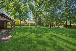 13890 Cowart Rd, Alpharetta, GA 30004 - Photo 12