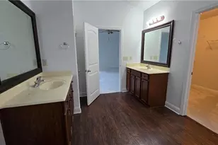 2275 Copper Trail Ln, Buford, GA 30519 - Photo 4