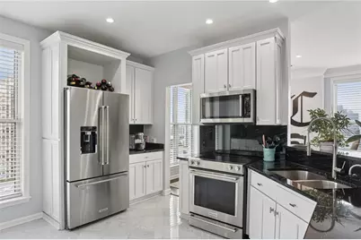 3334 Peachtree Road NE #1908, Atlanta, GA 30326 - Photo 14