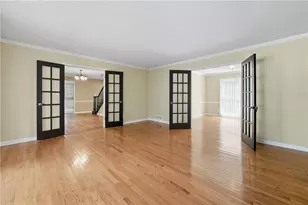 5241 Brasswood Dr, Stone Mountain, GA 30088 - Photo 6