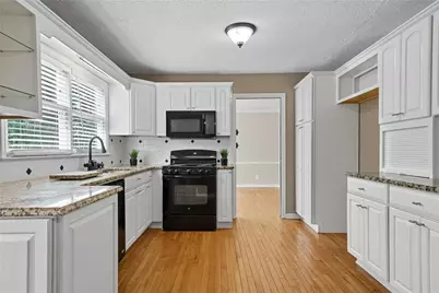 5241 Brasswood Drive, Stone Mountain, GA 30088 - Photo 14