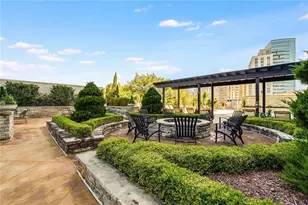 2233 Peachtree Rd NE, Atlanta, GA 30309 - Photo 32