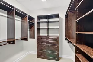 2233 Peachtree Rd NE, Atlanta, GA 30309 - Photo 24