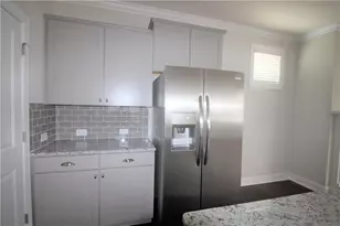 520 Grove Field Ct, Suwanee, GA 30024 - Photo 8