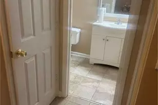 795 Hammond Dr, Atlanta, GA 30328 - Photo 10