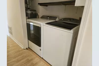 4121 Burgundy Way, Flowery Branch, GA 30542 - Photo 6