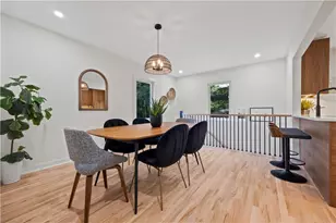 1042 Oakdale Dr SE, Smyrna, GA 30080 - Photo 6