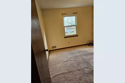 182 Iris Court, Riverdale, GA 30274 - Photo 4