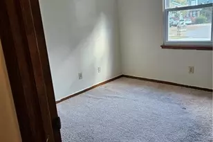 182 Iris Ct, Riverdale, GA 30274 - Photo 6