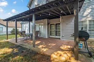 902 Heartwood Cir, Lawrenceville, GA 30043 - Photo 34