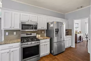 902 Heartwood Cir, Lawrenceville, GA 30043 - Photo 10