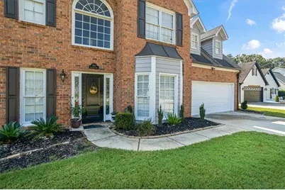 902 Heartwood Circle, Lawrenceville, GA 30043 - Photo 2