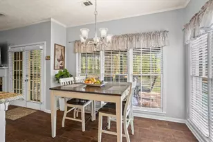 902 Heartwood Cir, Lawrenceville, GA 30043 - Photo 12