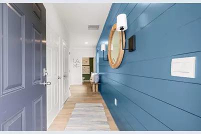 4185 Kestrel Court, Gainesville, GA 30506 - Photo 2