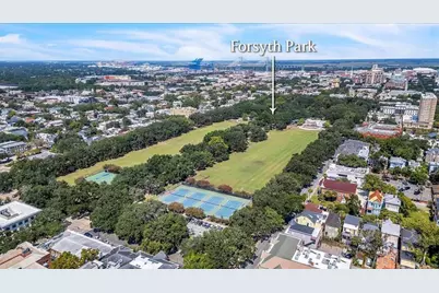 209 E Duffy Street, Savannah, GA 31401 - Photo 4