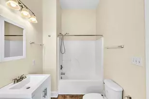 209 E Duffy St, Savannah, GA 31401 - Photo 20