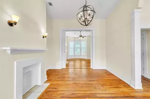 209 E Duffy St, Savannah, GA 31401 - Photo 12