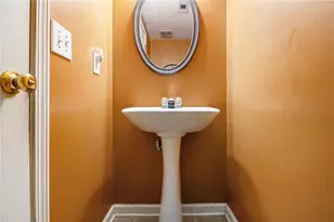 4658 Parkway Cir, Atlanta, GA 30349 - Photo 6