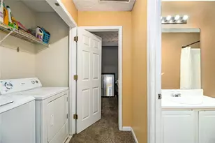 4658 Parkway Cir, Atlanta, GA 30349 - Photo 20