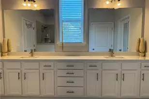 3378 Long Creek Dr, Buford, GA 30519 - Photo 32