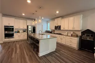 3378 Long Creek Dr, Buford, GA 30519 - Photo 16