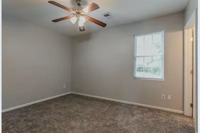 4821 Mainstreet Valley Trace, Stone Mountain, GA 30088 - Photo 22