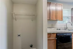 4821 Mainstreet Valley Trce, Stone Mountain, GA 30088 - Photo 8